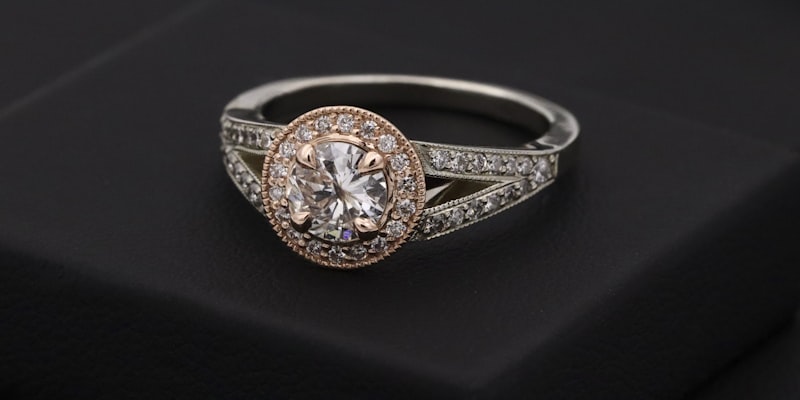 Gem and Jewellery exhibition